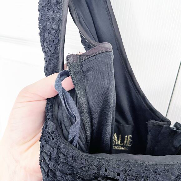 Loralie Original Vintage Sleeveless Black Lace Tulle Gown - Picture 6 of 13